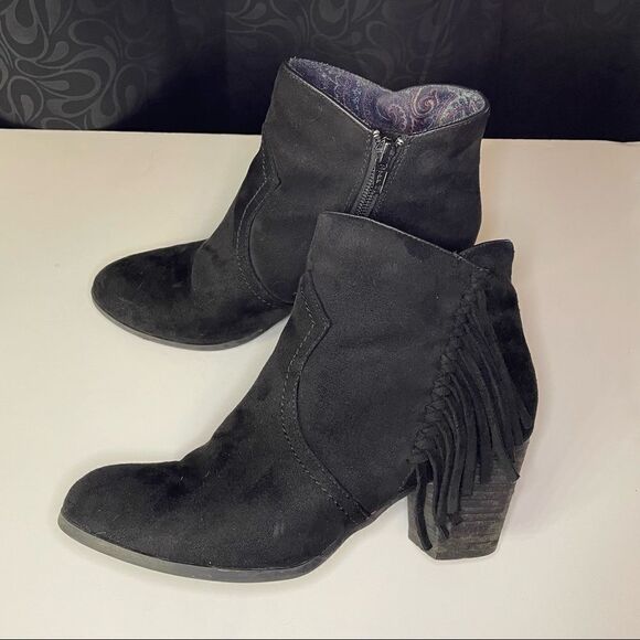 Report Black Fringe Booties size 7 - Picture 8 of 11